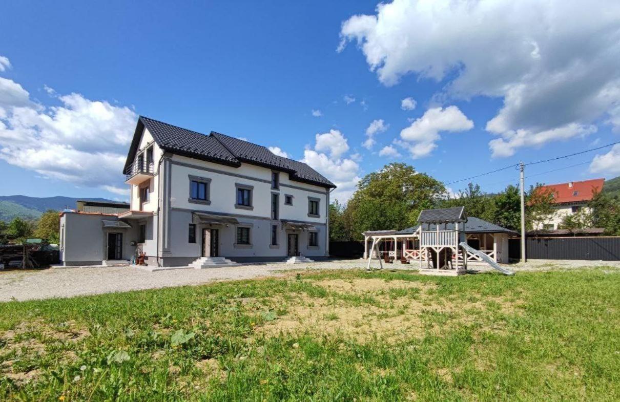 Hotel Margo Jaremcze Zewnętrze zdjęcie